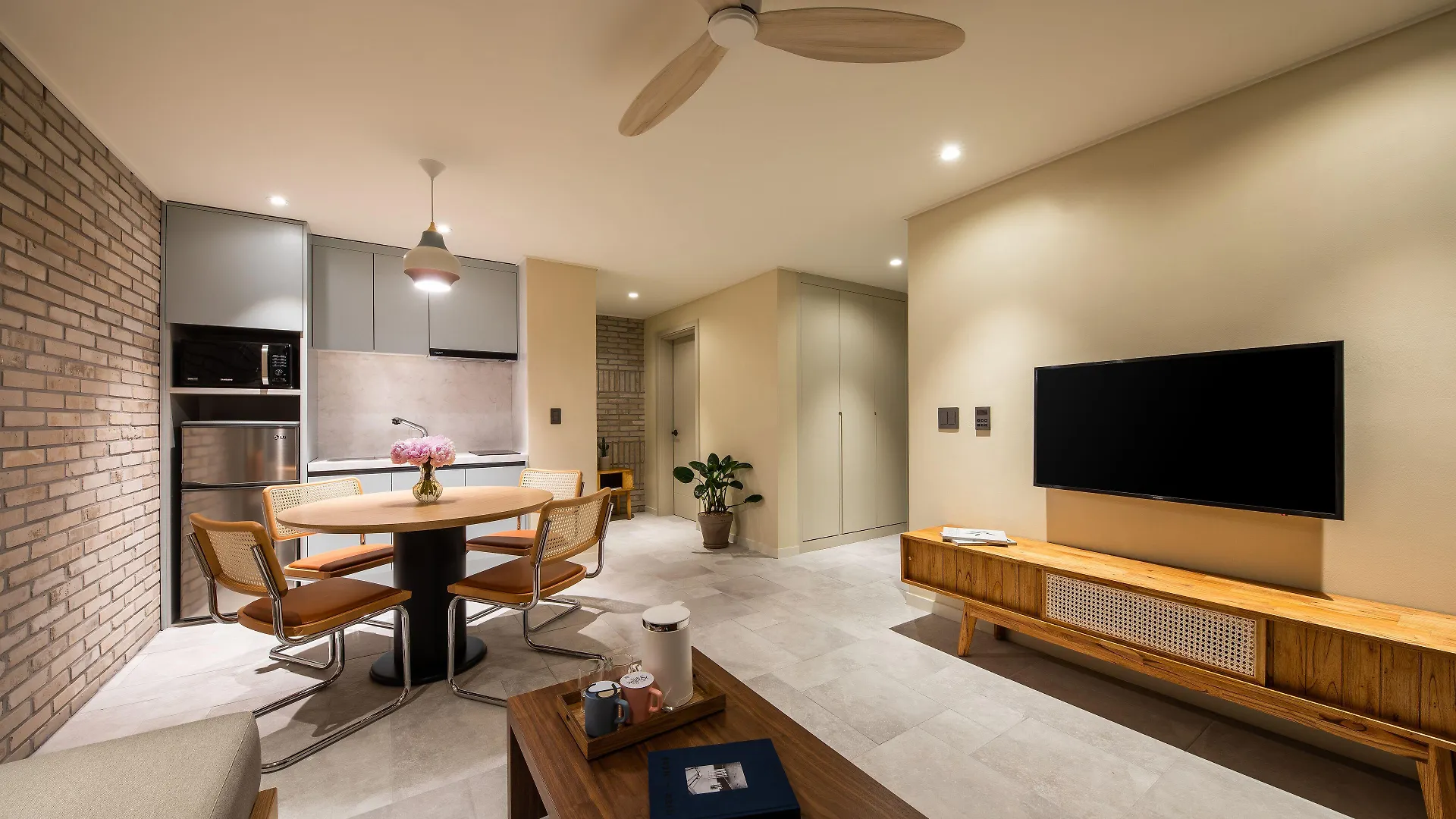 The Week & Resort Incheon 3*,